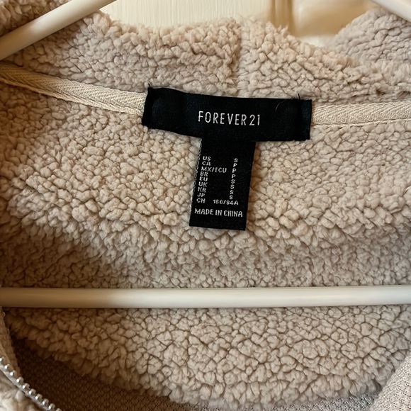 Forever 21 sherpa zip up. - Picture 3 of 7
